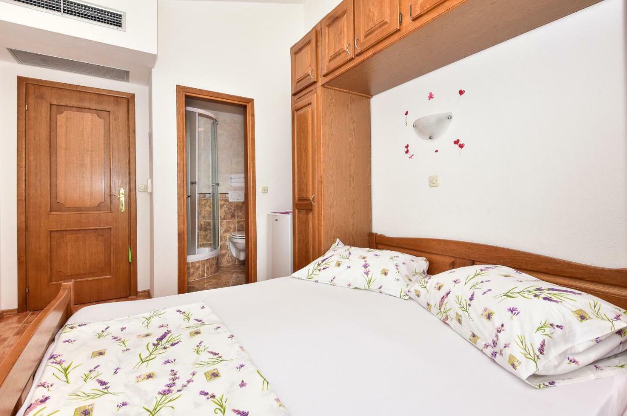 Apartmani Roso Makarska Dış mekan fotoğraf
